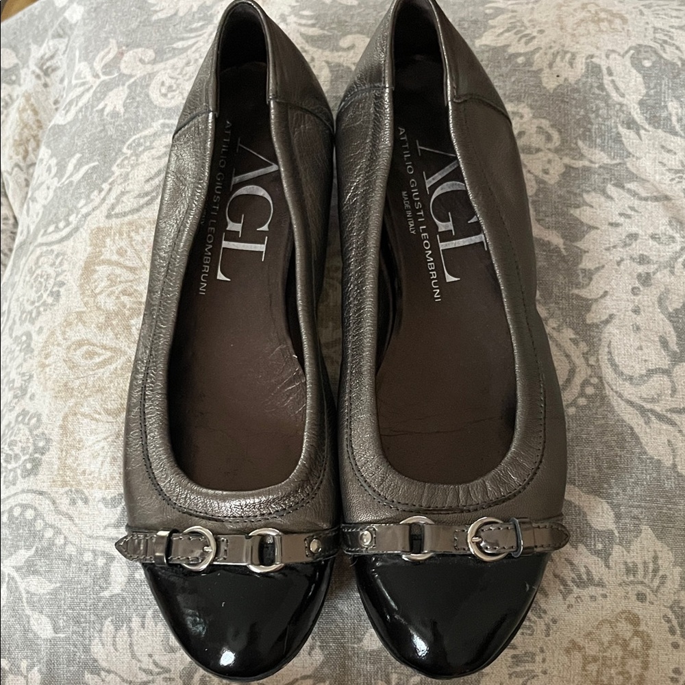 AGL Women's Black and Bronze Leather Loafers 40.5/9.5
